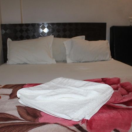 Hotel Avadh Nagpur Exterior photo